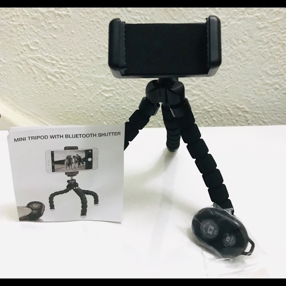Other - NIB Flexible Mini TriPod with BlueTooth Shutter